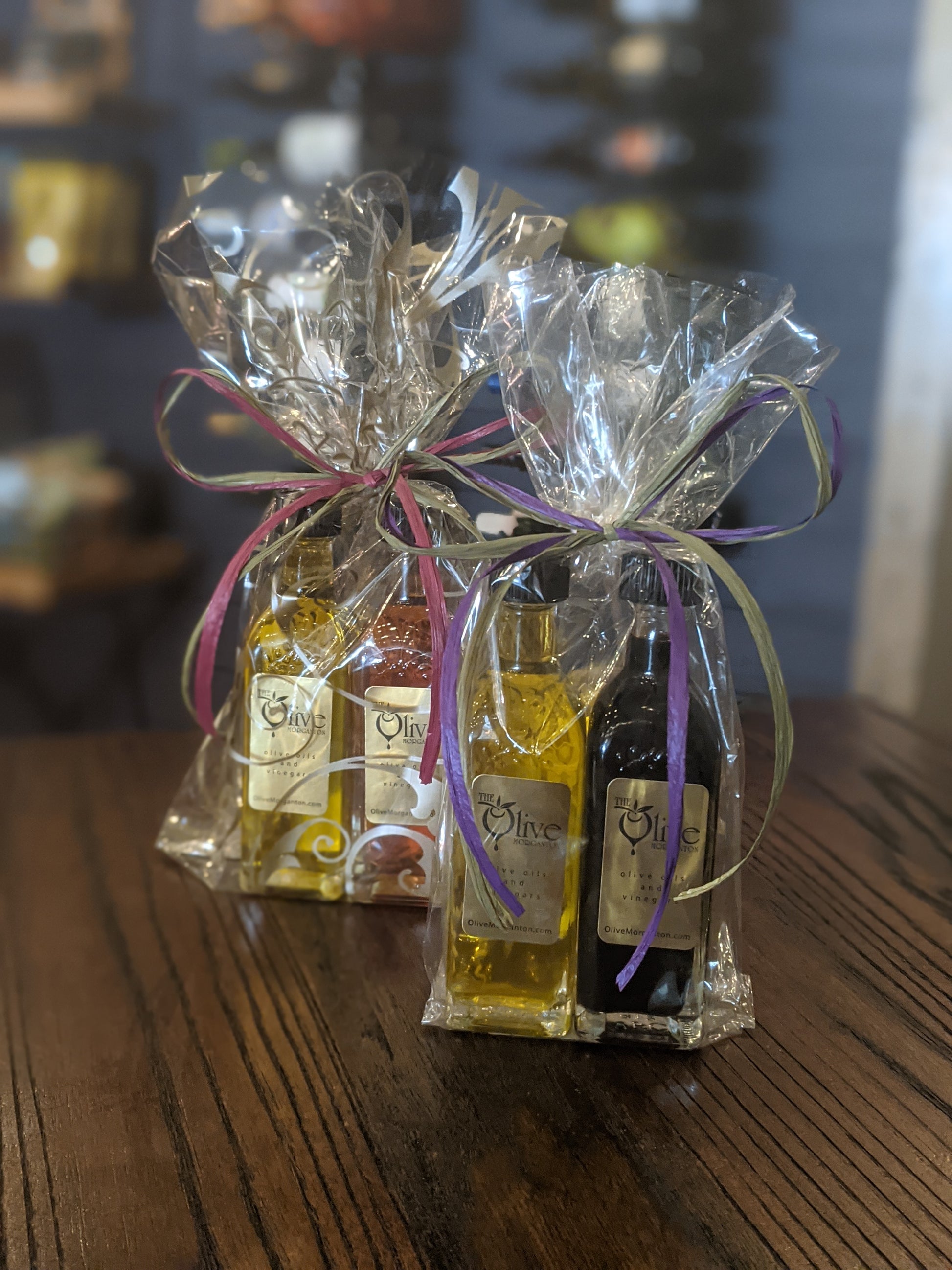 2 Pack Sampler Set in Bow Tied celo